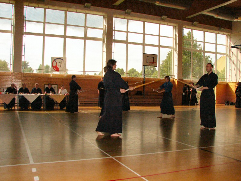 kendo_sacuki 7 045.jpg - Zkoušky na kjú (Foto Vlaďka a Michael Jarošovi)